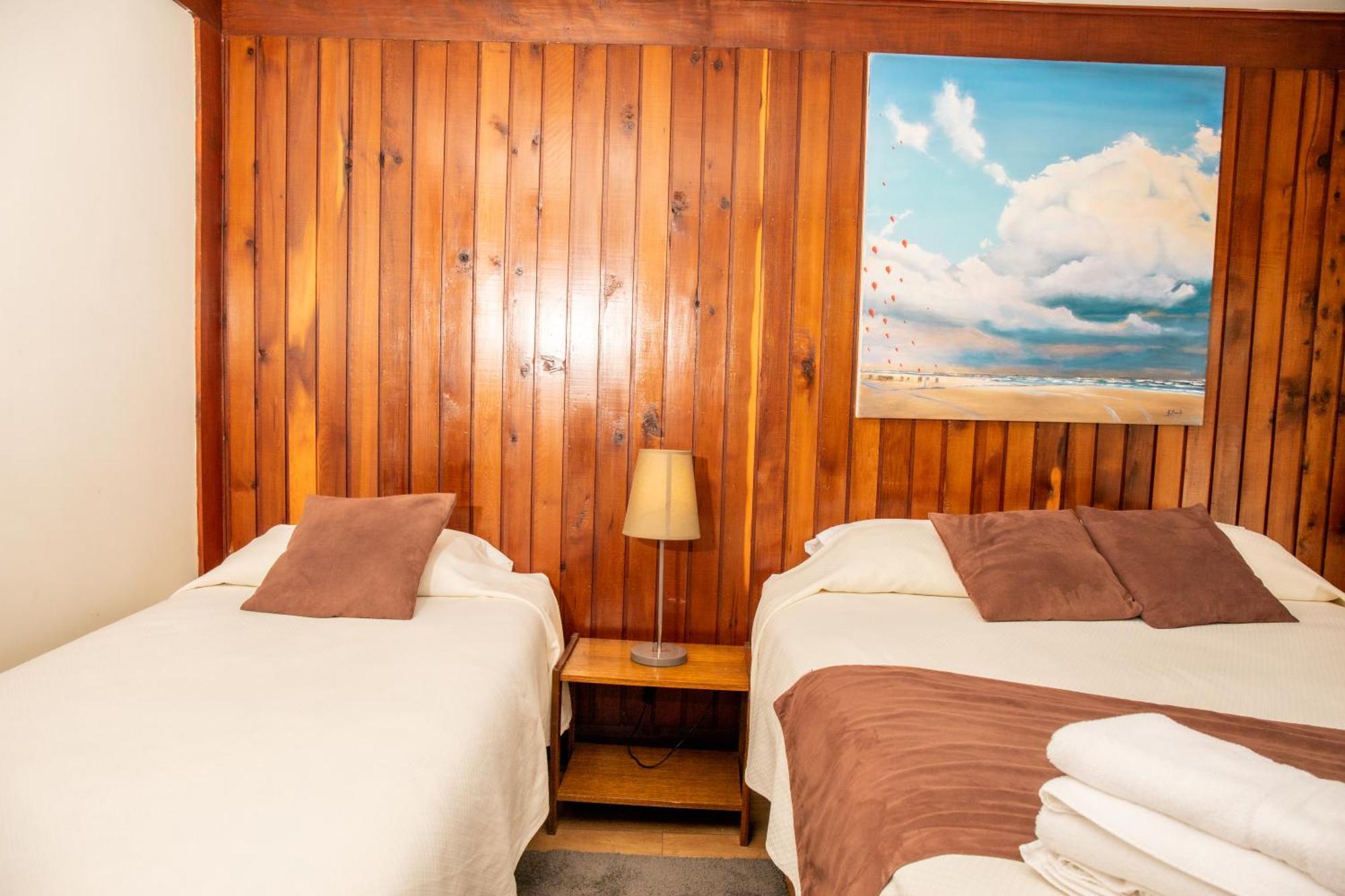 Hotel Hosteria Entre Lagos Puyehue Exterior photo
